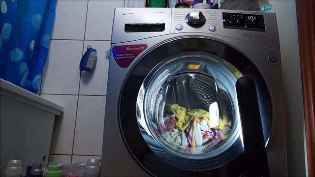 LG F10A8HDS5 Washing Machine - Towels (Allergy Care Cycle)