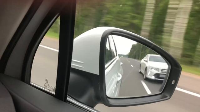 Tiguan IS38 vs Camry 3.5 300+h.p (2) смотреть онлайн