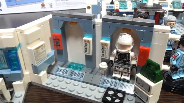 Космическая станция из Блуждающей Земли / Lego Wandering Earth смотреть онлайн