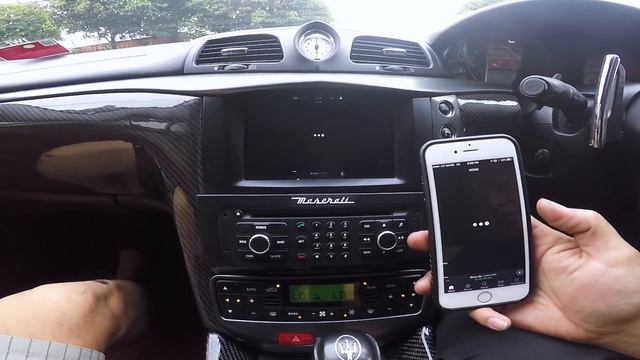 Maserati Gran Turismo S - Wireless Mirrorlink (iOS/Android) смотреть онлайн
