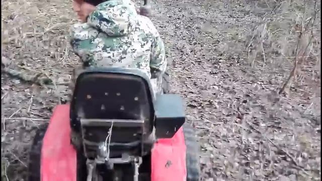За дровами на минитракторе весной смотреть онлайн