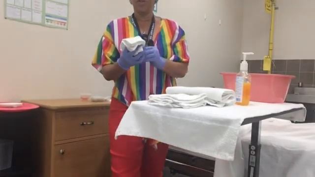 PROMETRIC 2022: PERFORMS PERINEAL CARE PERI CARE FOR FEMALE RESIDENT смотреть онлайн