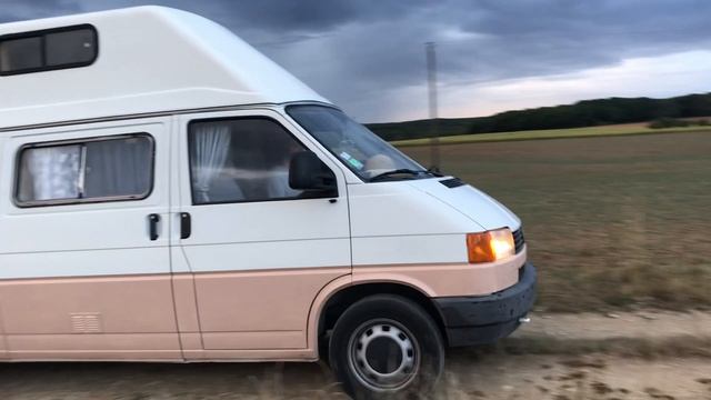 Vanlife en VW T4 / Bourgone, France / Ванлайф в Бургундии, Франция/Дом на колесах смотреть онлайн