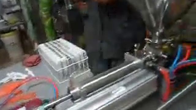 Llenando jeringas www.industriaslm.com смотреть онлайн