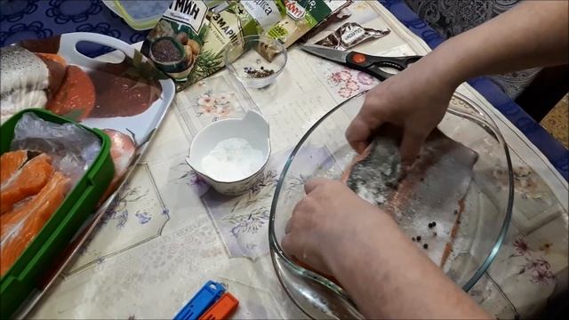 Vlog/Форель из Карелии, в этот раз не повезло!/ Покупки для дома/Как я солю красную рабу... смотреть онлайн