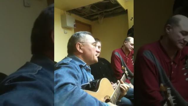 Михаил Есиков "Когда печальный вид луны" смотреть онлайн