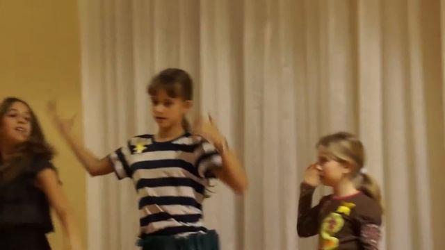Тренинги для детей и подростков (КУБ) Курсы "Управление Будущим". Гавайский танец смотреть онлайн