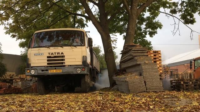 Tatra 815 V10 studený start смотреть онлайн