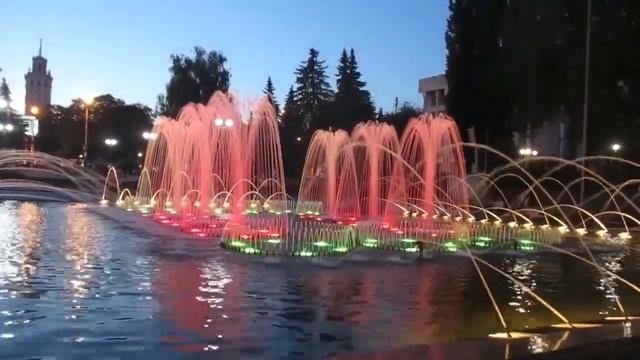 Гомель. Фонтан у цирка смотреть онлайн
