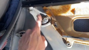 Honda cr-v rd1. Снятие карты двери задних пассажиров. #хондасрв #hondacrv #rd1 #срвремонт