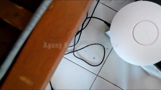 Ubiquiti UniFi Layer 3 Management With Mikrotik Router Board - Full Tutorial