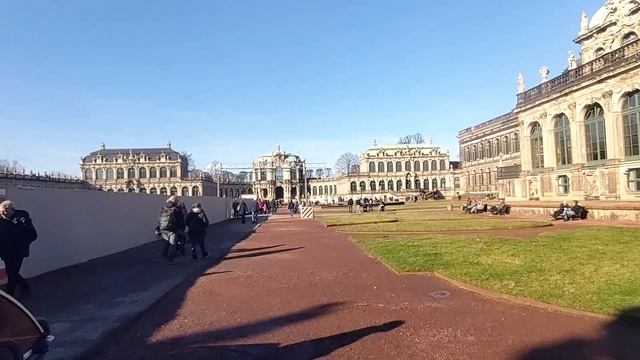 Дрезден. Германия. Цвингер-комплекс зданий в стиле барокко с садом. смотреть онлайн