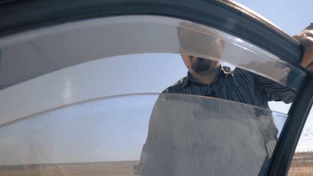 Машина школьника! Жесткий тест-драйв мерседес Е420 V8. смотреть онлайн