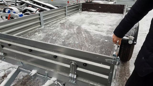 МЗСА 817717.015 OFF ROAD - легковой прицеп с колесами R16 и усиленной подвеской смотреть онлайн