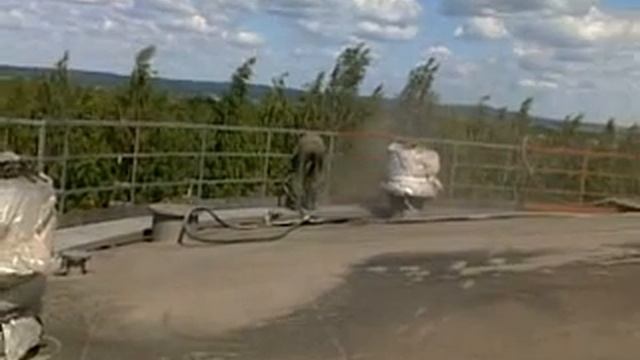 Compressor KAESER M123 cleaning rust from the tank 3 http://www.компрессор-пермь.рф смотреть онлайн
