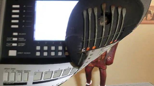CLICK - SONG - Qongqothwane aus Südafrika - Yamaha Keyboard PSR s710 смотреть онлайн