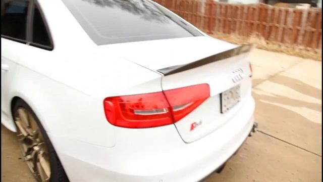 Audi s4 exhaust sound clip смотреть онлайн