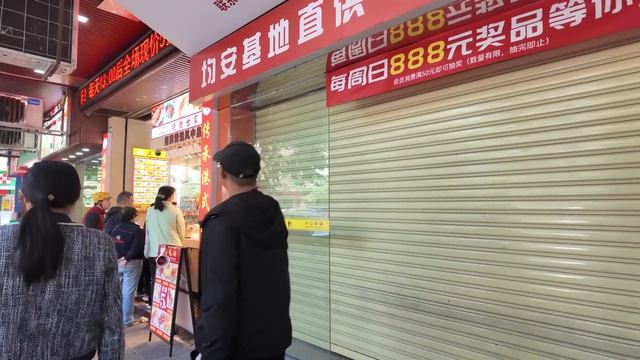 順德旅遊美食攻略！超抵食！！68元一斤！牛肉粥底火鍋！華蓋路步行街！雙皮奶10元！全牛宴！食到飽！路邊美食！CP值極高！坐滿本地人！酒店價格！街拍！Canton Food Tour｜GuangZho смотреть онлайн