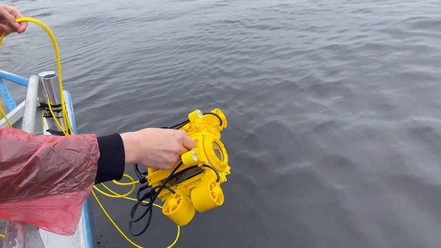 Погружение подводного робота Океаника на Ладожском озере смотреть онлайн