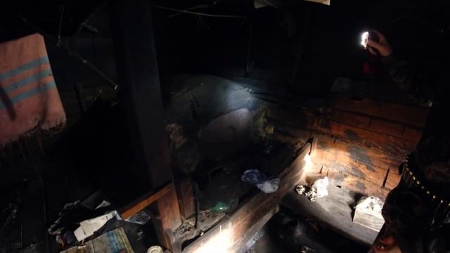 Изба в тайге. По-чёрному. смотреть онлайн