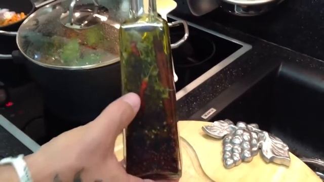 =Сергей Симонов добыл Лисички и готовит обалденный суп из Вики= смотреть онлайн