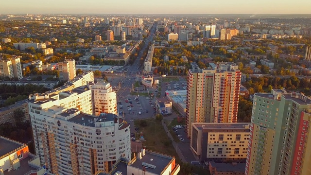 Полет от Алексеевки к Павловому Полю, Харьков (30.09.2018) смотреть онлайн