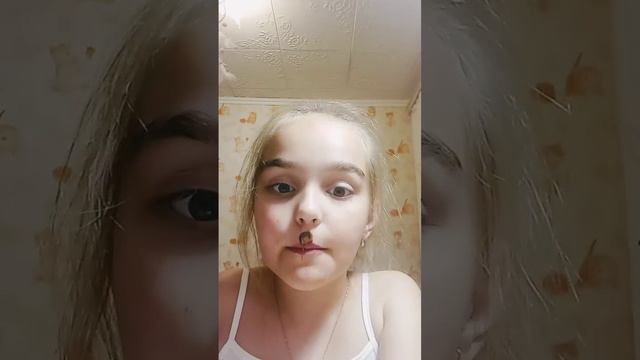 ты почему заморкал просто пыль попала в глаз дай помогу достать спасибо нет жизнь дорога смотреть онлайн