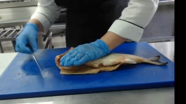 Первичная обработка рыбы на полуфабрикаты филе без кожи и костей смотреть онлайн