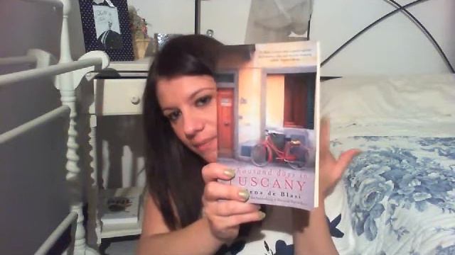 VIDEOTAG: cosa c'è sul mio comodino смотреть онлайн