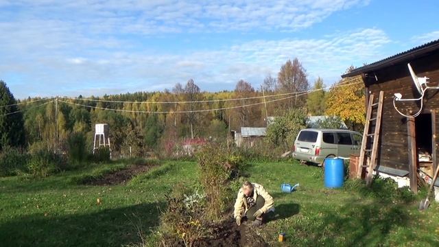 Осень, холодно. Последние денёчки дачного сезона 2021. смотреть онлайн
