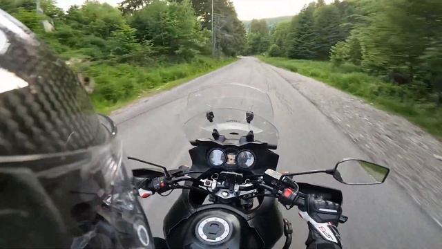 [POV] Suzuki DL650 V-Strom - Poiana Brasov Twisties смотреть онлайн