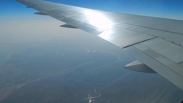 Отдых в Египте. Полёт над Африканским берегом, видна река Нил. смотреть онлайн