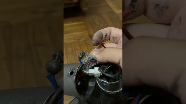 Ninebot es 2 (4) Нестандартная поломка смотреть онлайн