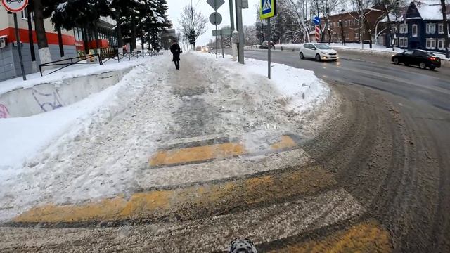 Первая покатушка на фэтбайке в новом 2022 году.Как поживает Солнечногорск 1 января.2 часть. смотреть онлайн