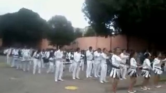 lion latin band (LIC. EMILIO ARENALES CATALAN) смотреть онлайн