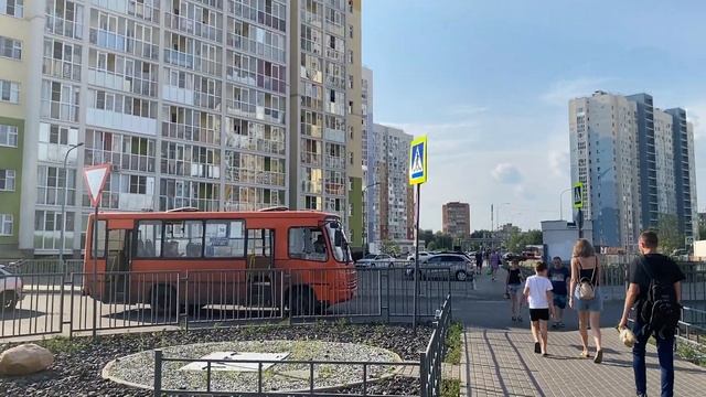 НО, г. Нижний Новгород, Бульвар Южный, 22. Видео у входа. смотреть онлайн