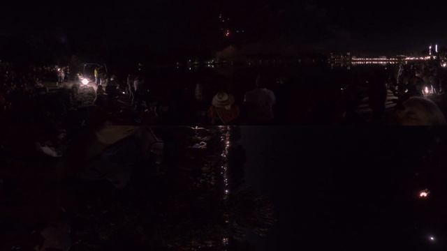 Fourth of July 2017 fireworks at Celebration Florida in 4K / 360 / VR / AMBIX смотреть онлайн