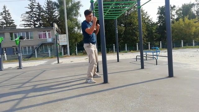 2. Peekaboo бокс - скачок "шафл влево" смотреть онлайн