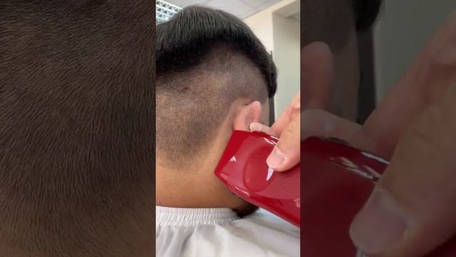 Стрижка side part,теннис, на пробор смотреть онлайн
