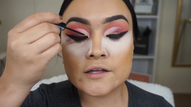 Maquillaje con Rubores de Sombras | Monika Sanchez смотреть онлайн