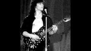 Валерий Юрин - Обещай / сл. и муз. Константин Бубнов.