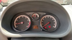 Экономично и компактно. Opel Corsa 2010 год. 1.0 Механика