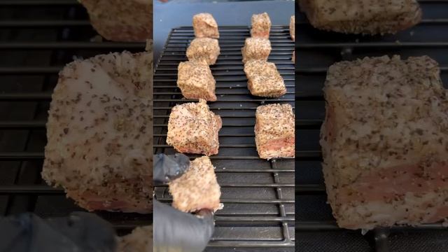 ЗАПЕЧЕННАЯ СВИНИНА СО СПЕЦИЯМИ смотреть онлайн