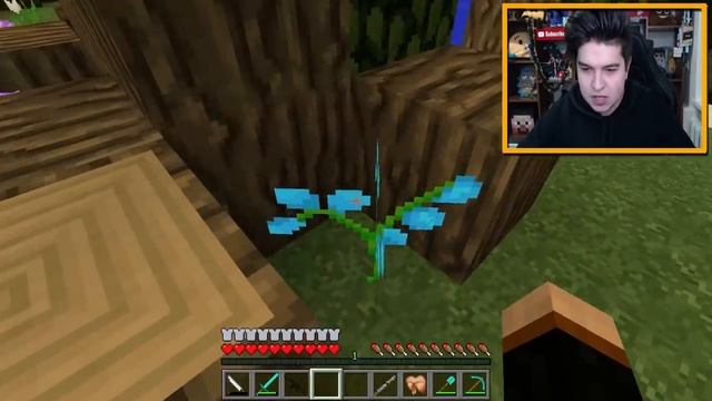 ЗОМБИ КАРТОШКА СОЗДАЛ НОВЫЙ РЕЦЕПТ КРАФТА НА НЕОБИТАЕМОМ ОСТРОВЕ МАЙНКРАФТ | ВЫЖИВАНИЕ С КАРТОФАНКО смотреть онлайн