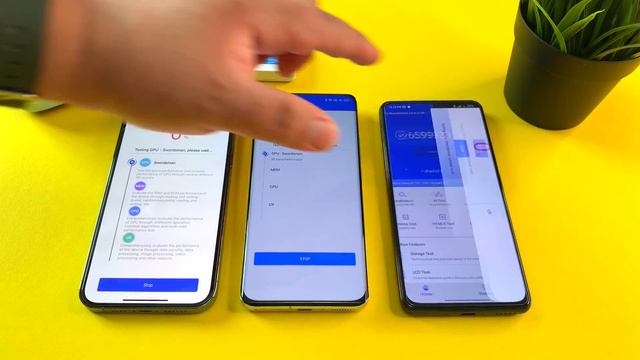 iPhone 13 Pro Max vs Mi 11 Ultra vs POCO F3 ANTUTU THROTTLE TEST смотреть онлайн