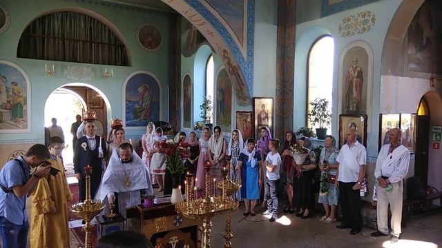 Просительная ектения и Отче наш смотреть онлайн