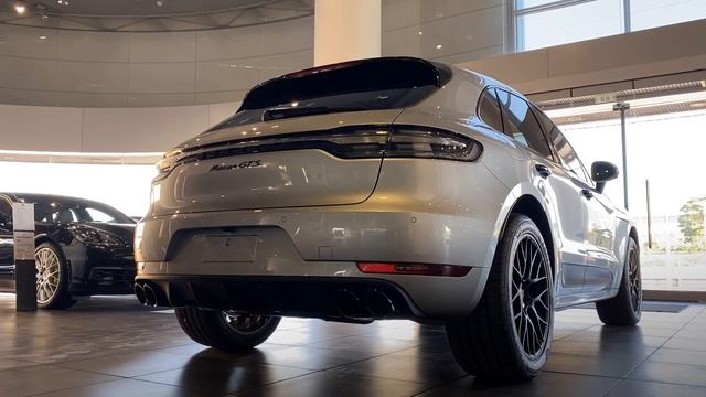Porsche Macan GTS cold start sound + sport exhaust смотреть онлайн