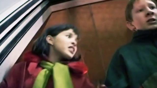 "Чрезвычайные приключения Юли и Ромы" смотреть онлайн