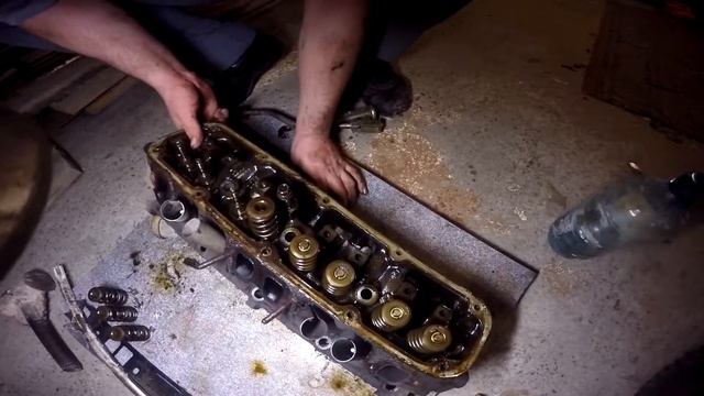 Замена клапанов на моторе Магнум360/ Magnum360 repair and remove valves Grand Cherokee ZJ смотреть онлайн