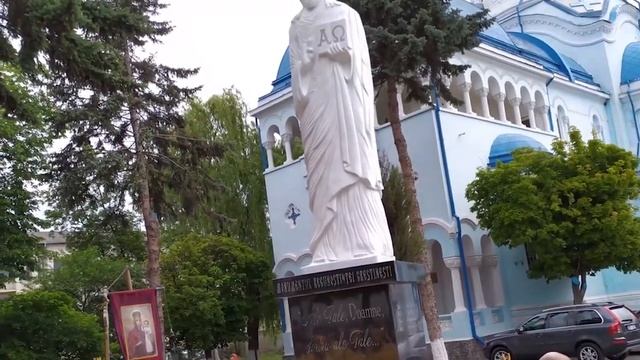 Освещение статуи Иисуса Христа в соборе Константина и Елены 03 06 20 смотреть онлайн